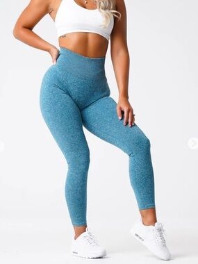 NVGTN Teal Scrunch Seamless Leggings size XL